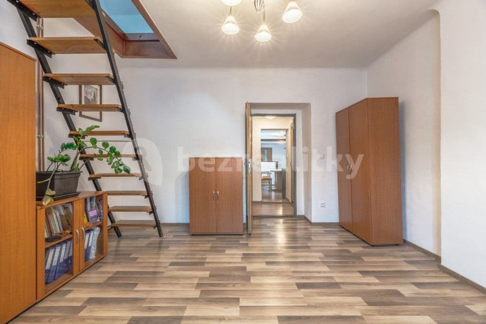Predaj domu 100 m², pozemek 260 m², Křemílkova, Praha, Praha