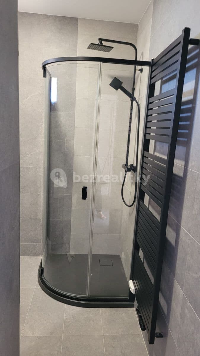 Prenájom bytu 2-izbový 50 m², Podkrušnohorská, Litvínov, Ústecký kraj Prenájom bytu 2-izbový 50 m², Podkrušnohorská, Litvínov, Ústecký kraj