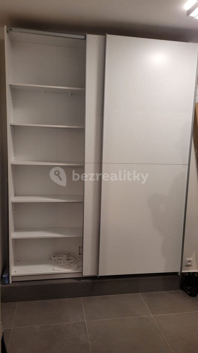 Prenájom bytu 2-izbový 50 m², Podkrušnohorská, Litvínov, Ústecký kraj Prenájom bytu 2-izbový 50 m², Podkrušnohorská, Litvínov, Ústecký kraj