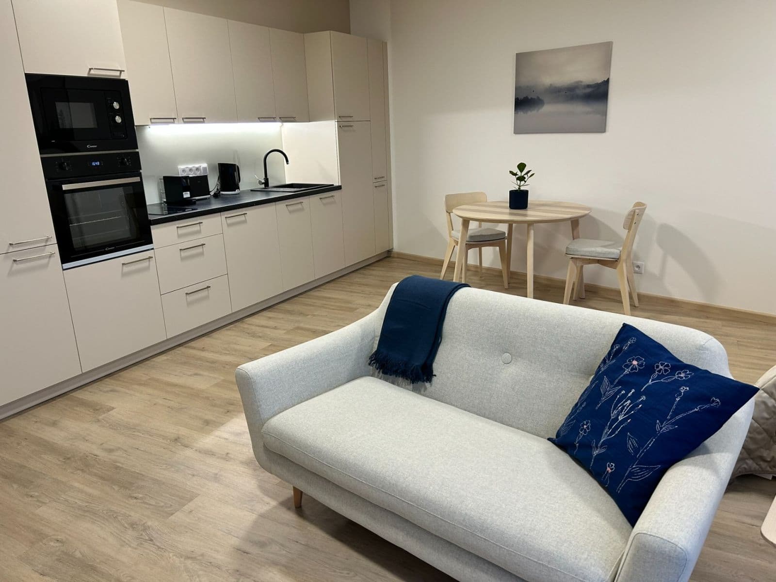 Prenájom bytu 1-izbový 46 m², Klapálkova, Praha, Praha Prenájom bytu 1-izbový 46 m², Klapálkova, Praha, Praha