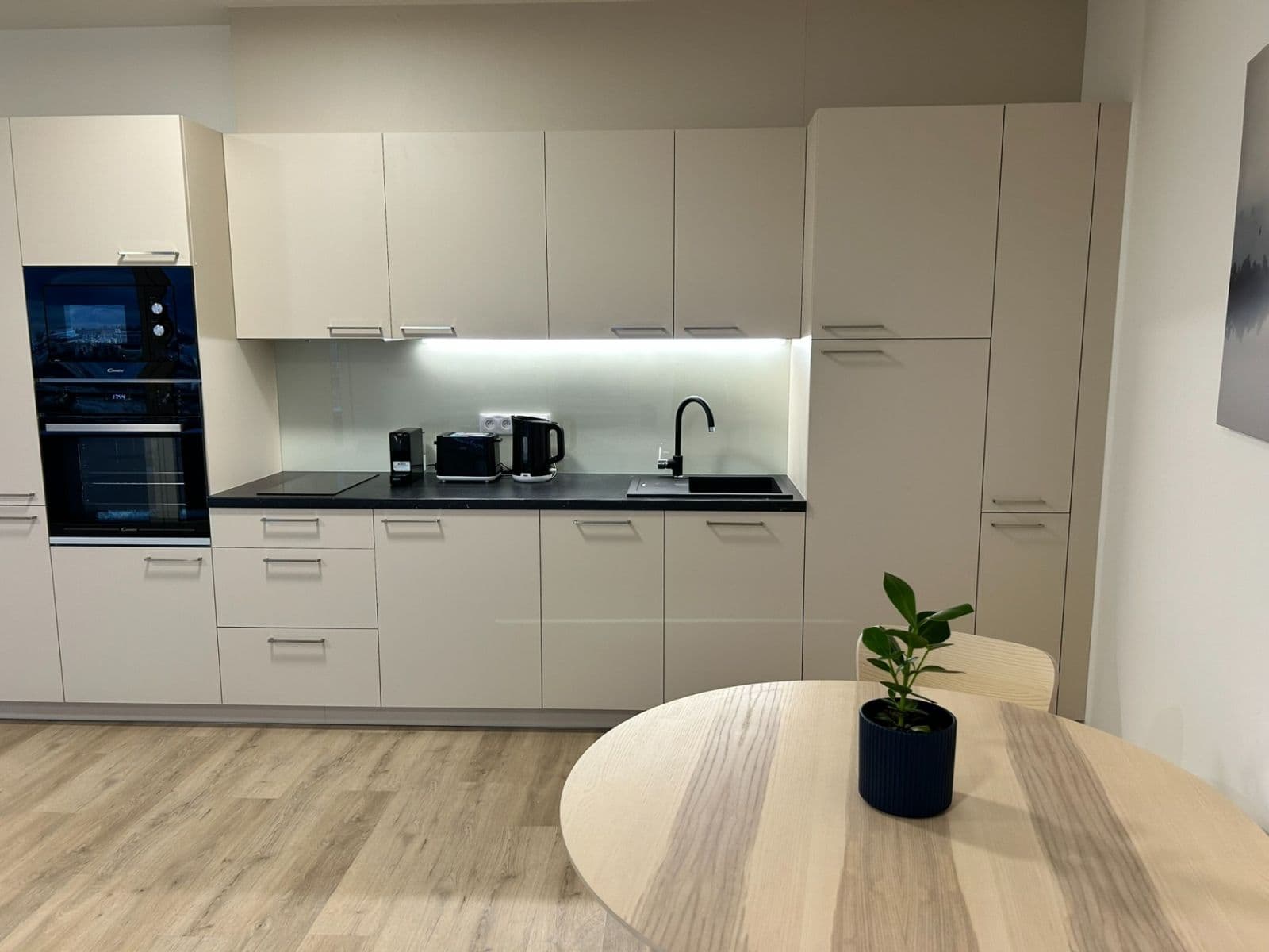 Prenájom bytu 1-izbový 46 m², Klapálkova, Praha, Praha Prenájom bytu 1-izbový 46 m², Klapálkova, Praha, Praha