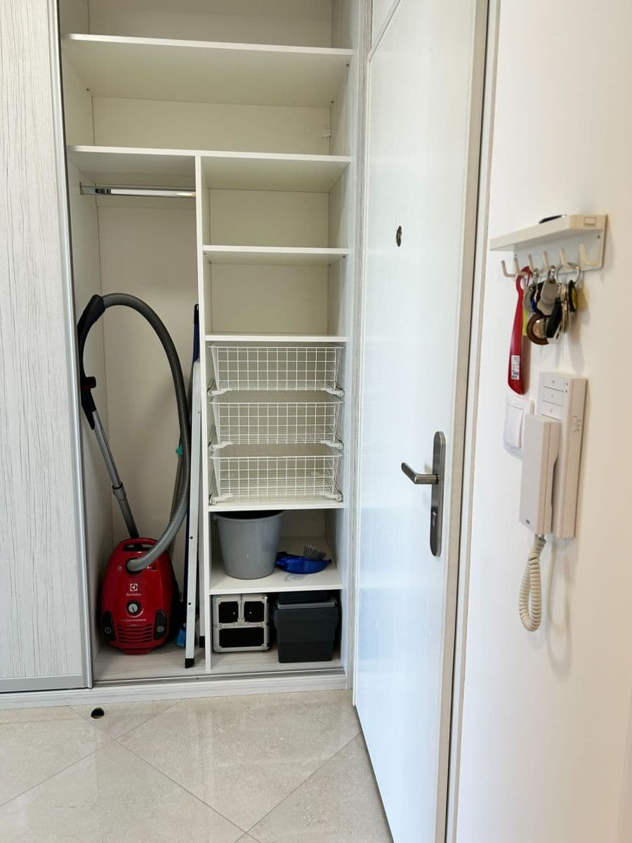 Prenájom bytu 1-izbový 46 m², Klapálkova, Praha, Praha Prenájom bytu 1-izbový 46 m², Klapálkova, Praha, Praha