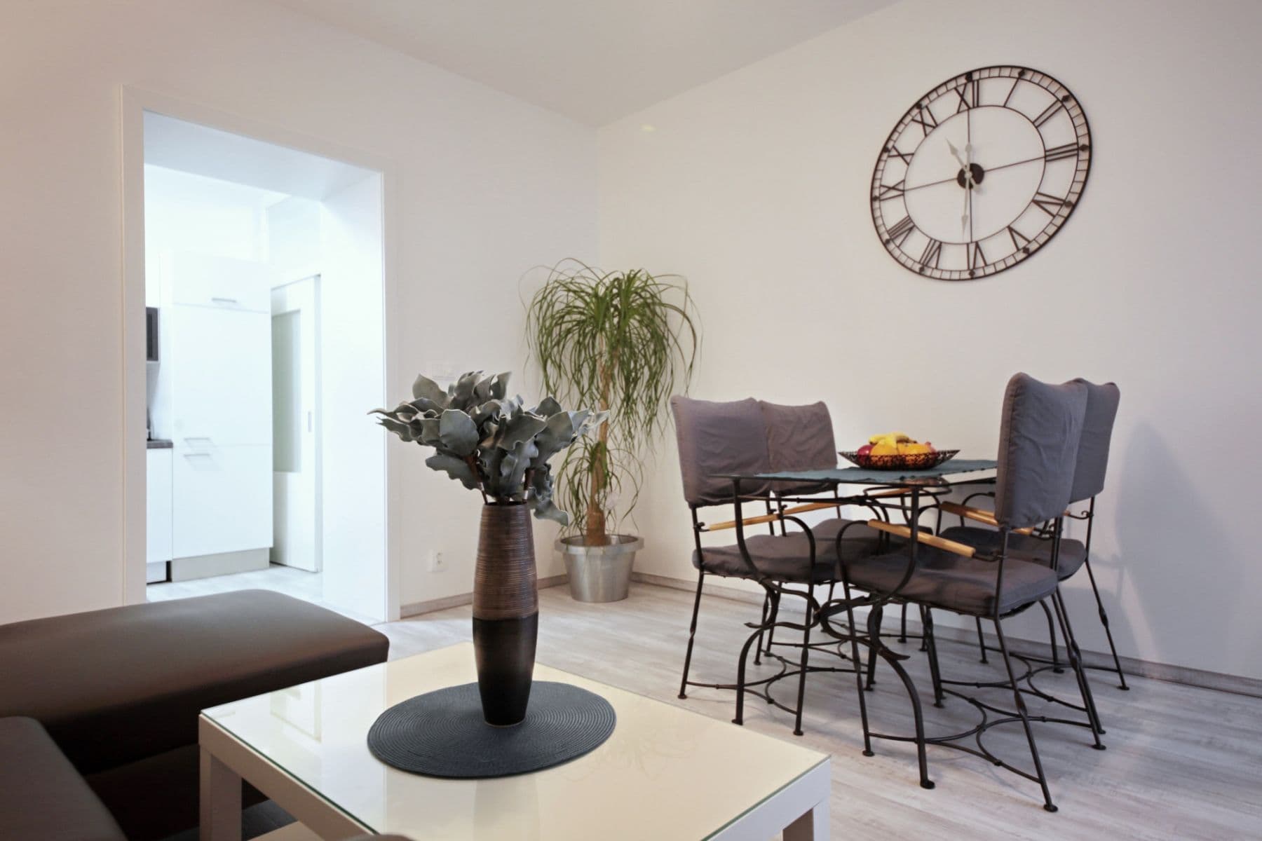 Prenájom bytu 56 m², Slovinská, Praha, Praha Prenájom bytu 56 m², Slovinská, Praha, Praha