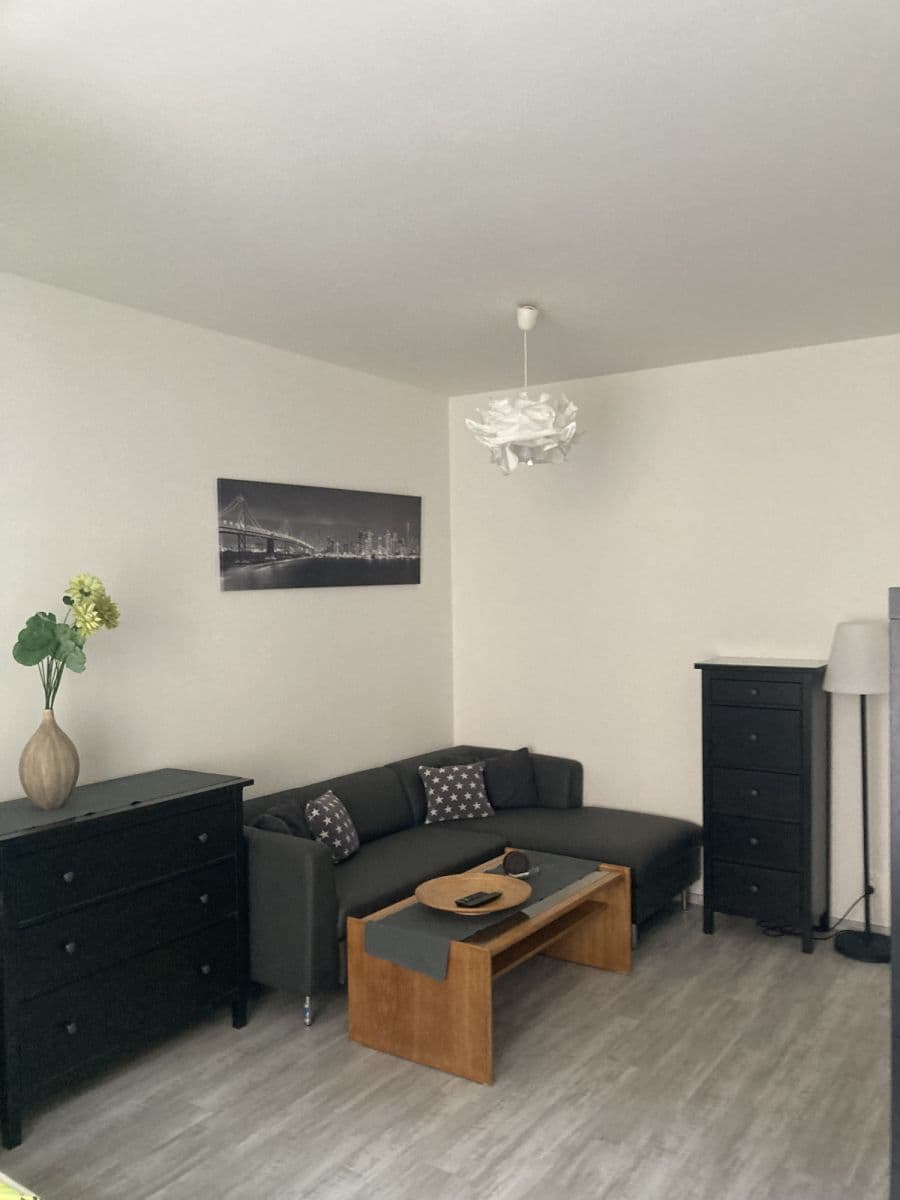 Prenájom bytu 56 m², Slovinská, Praha, Praha Prenájom bytu 56 m², Slovinská, Praha, Praha