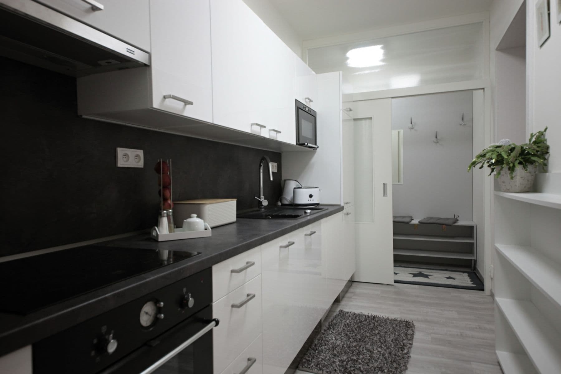 Prenájom bytu 56 m², Slovinská, Praha, Praha Prenájom bytu 56 m², Slovinská, Praha, Praha