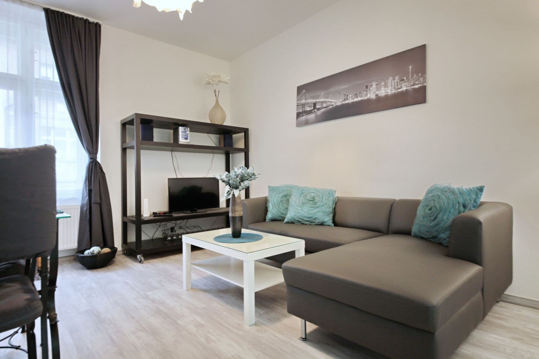 Prenájom bytu 56 m², Slovinská, Praha, Praha Prenájom bytu 56 m², Slovinská, Praha, Praha