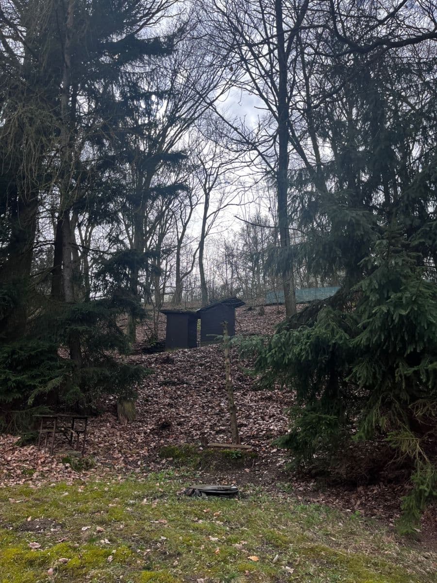 Predaj rekreačného objektu 28 m², pozemek 28 m², Mníšek pod Brdy, Středočeský kraj Predaj rekreačného objektu 28 m², pozemek 28 m², Mníšek pod Brdy, Středočeský kraj