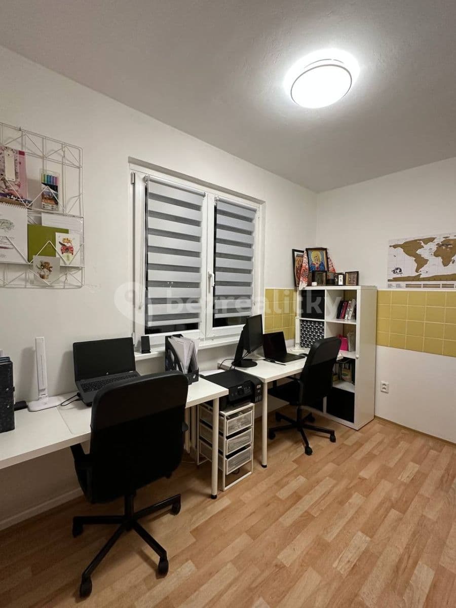 Prenájom bytu 3-izbový 58 m², Želivecká, Praha, Praha Prenájom bytu 3-izbový 58 m², Želivecká, Praha, Praha
