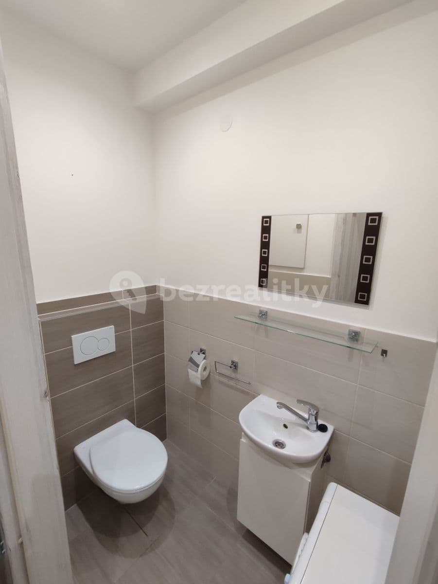 Prenájom bytu 1-izbový 40 m², Dunajevského, Brno, Jihomoravský kraj Prenájom bytu 1-izbový 40 m², Dunajevského, Brno, Jihomoravský kraj