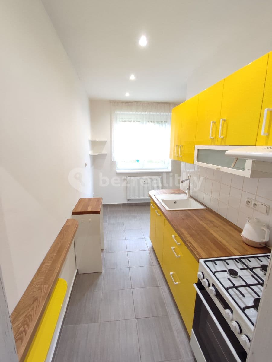 Prenájom bytu 1-izbový 40 m², Dunajevského, Brno, Jihomoravský kraj Prenájom bytu 1-izbový 40 m², Dunajevského, Brno, Jihomoravský kraj