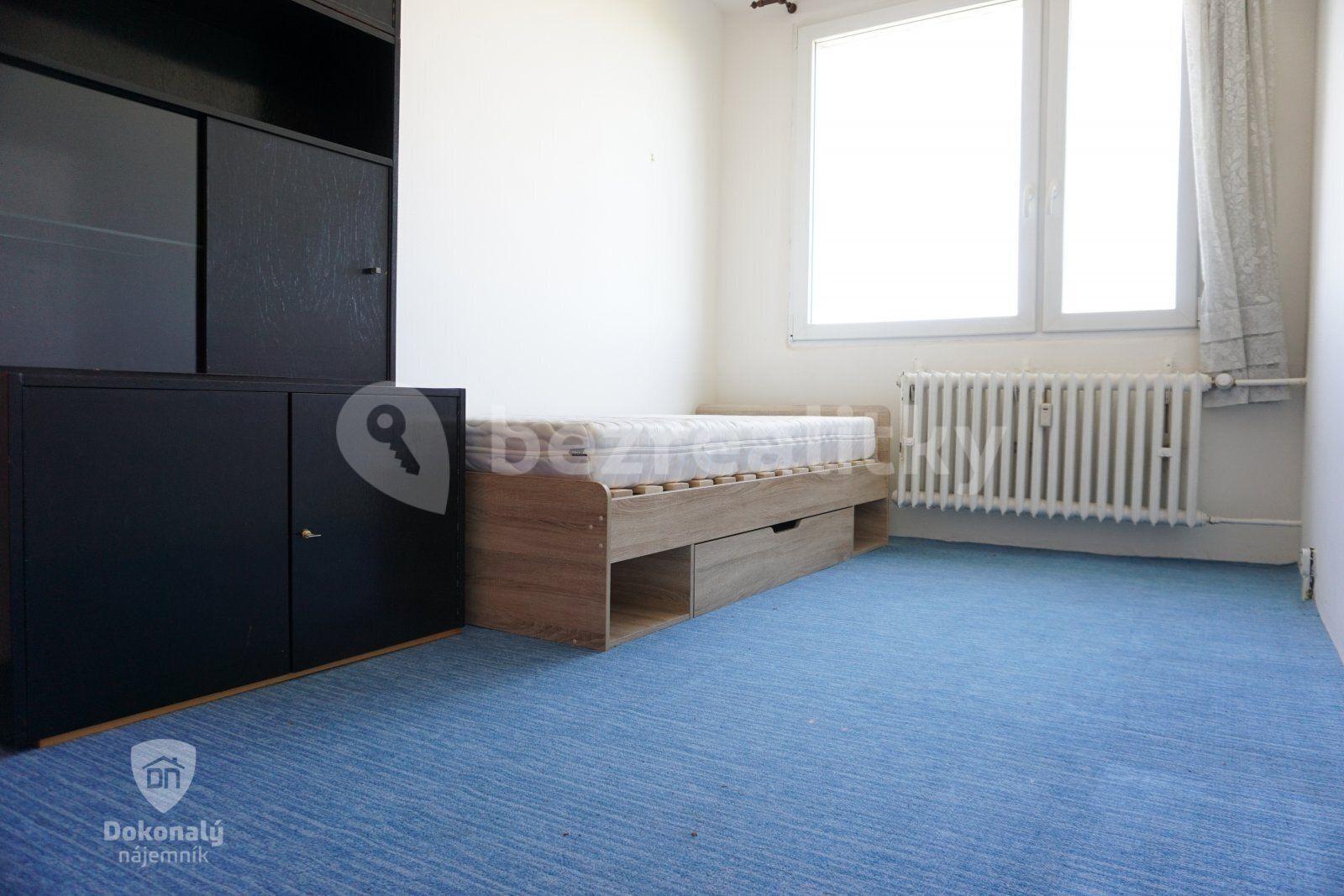 Prenájom bytu 4-izbový 68 m², Novoborská, Praha, Praha