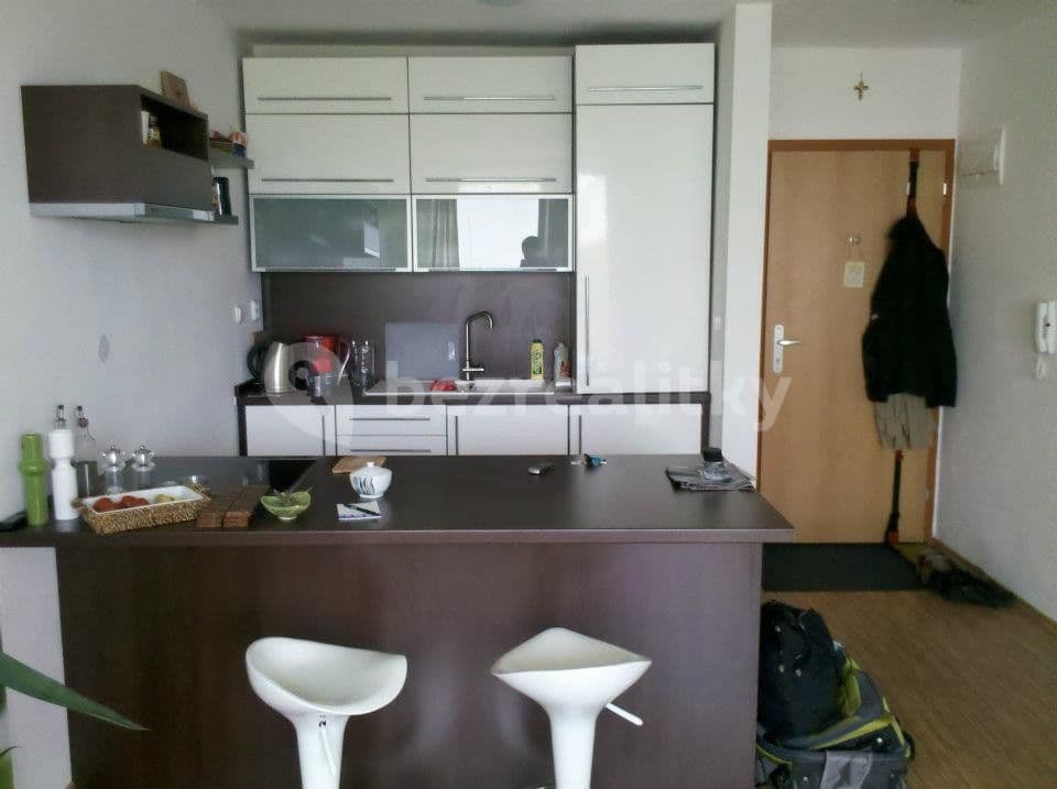 Prenájom bytu 2-izbový 40 m², Pannónska, Svätý Jur, Bratislavský kraj Prenájom bytu 2-izbový 40 m², Pannónska, Svätý Jur, Bratislavský kraj