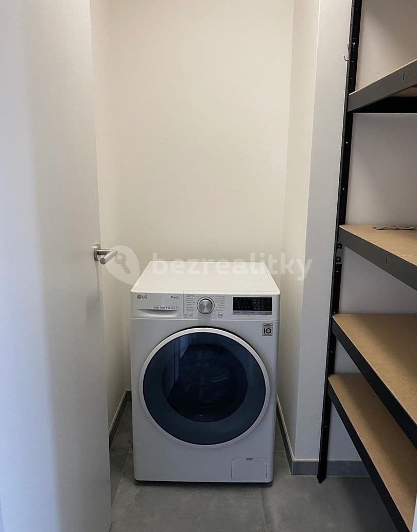 Prenájom bytu 2-izbový 52 m², Brněnská, Domašov, Jihomoravský kraj Prenájom bytu 2-izbový 52 m², Brněnská, Domašov, Jihomoravský kraj