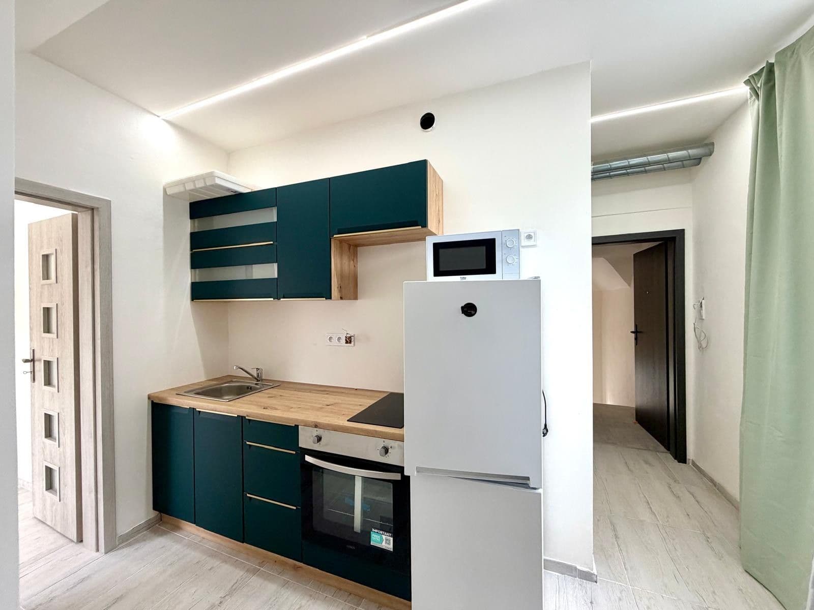 Prenájom bytu 2-izbový 35 m², Na Jarově, Praha, Praha Prenájom bytu 2-izbový 35 m², Na Jarově, Praha, Praha