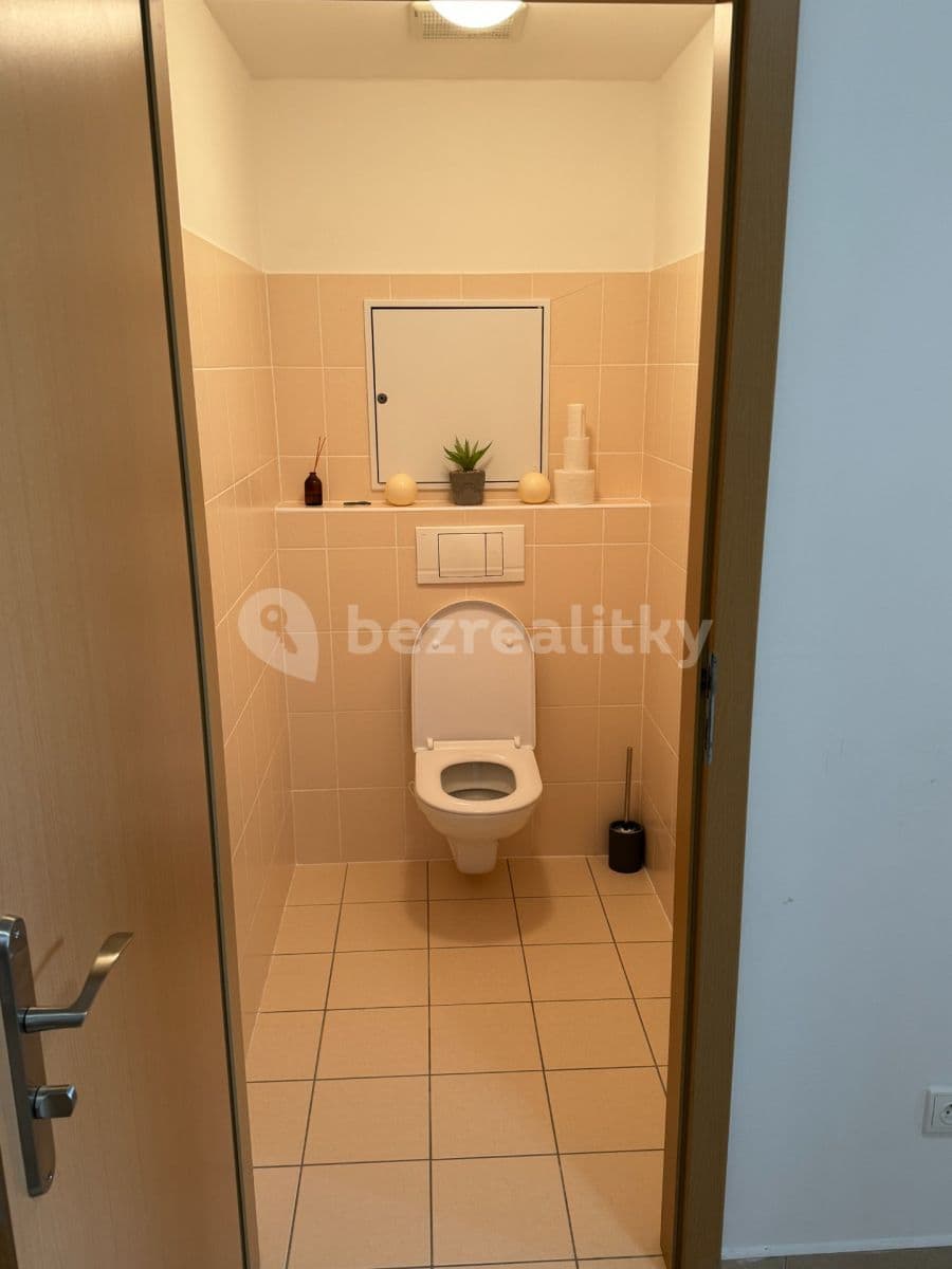 Prenájom bytu 2-izbový 60 m², Sušilova, Praha, Praha Prenájom bytu 2-izbový 60 m², Sušilova, Praha, Praha