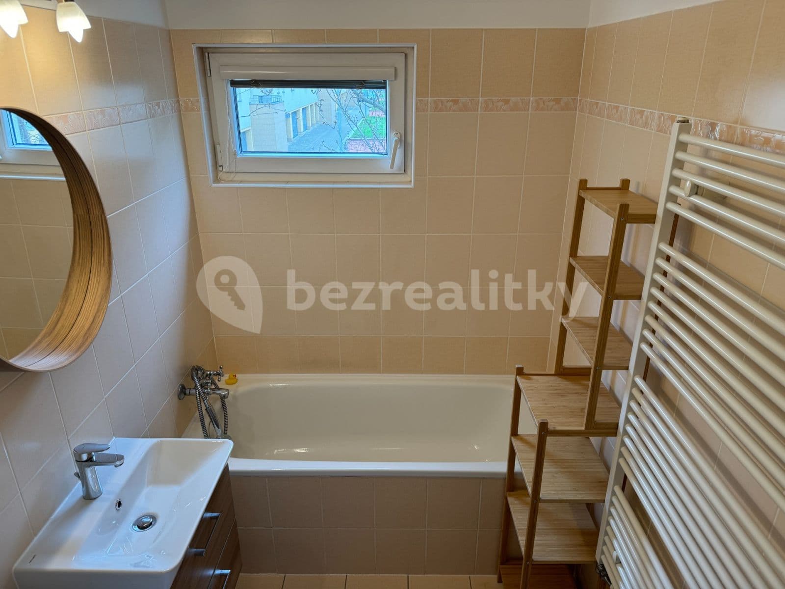 Prenájom bytu 2-izbový 60 m², Sušilova, Praha, Praha Prenájom bytu 2-izbový 60 m², Sušilova, Praha, Praha