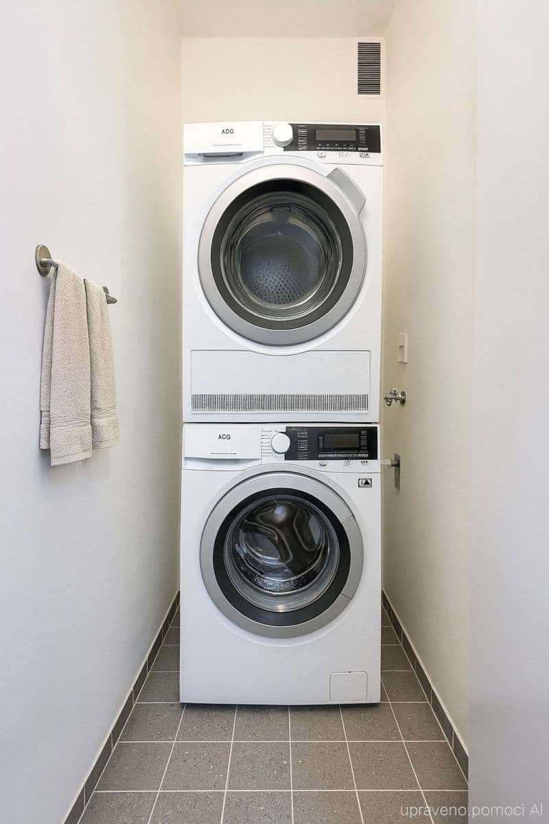 Prenájom bytu 2-izbový 55 m², Mickiewiczova, Havířov, Moravskoslezský kraj Prenájom bytu 2-izbový 55 m², Mickiewiczova, Havířov, Moravskoslezský kraj