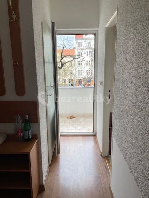 Prenájom bytu 2-izbový 56 m², Tusarova, Praha, Praha Prenájom bytu 2-izbový 56 m², Tusarova, Praha, Praha