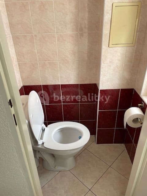 Prenájom bytu 2-izbový 56 m², Tusarova, Praha, Praha Prenájom bytu 2-izbový 56 m², Tusarova, Praha, Praha