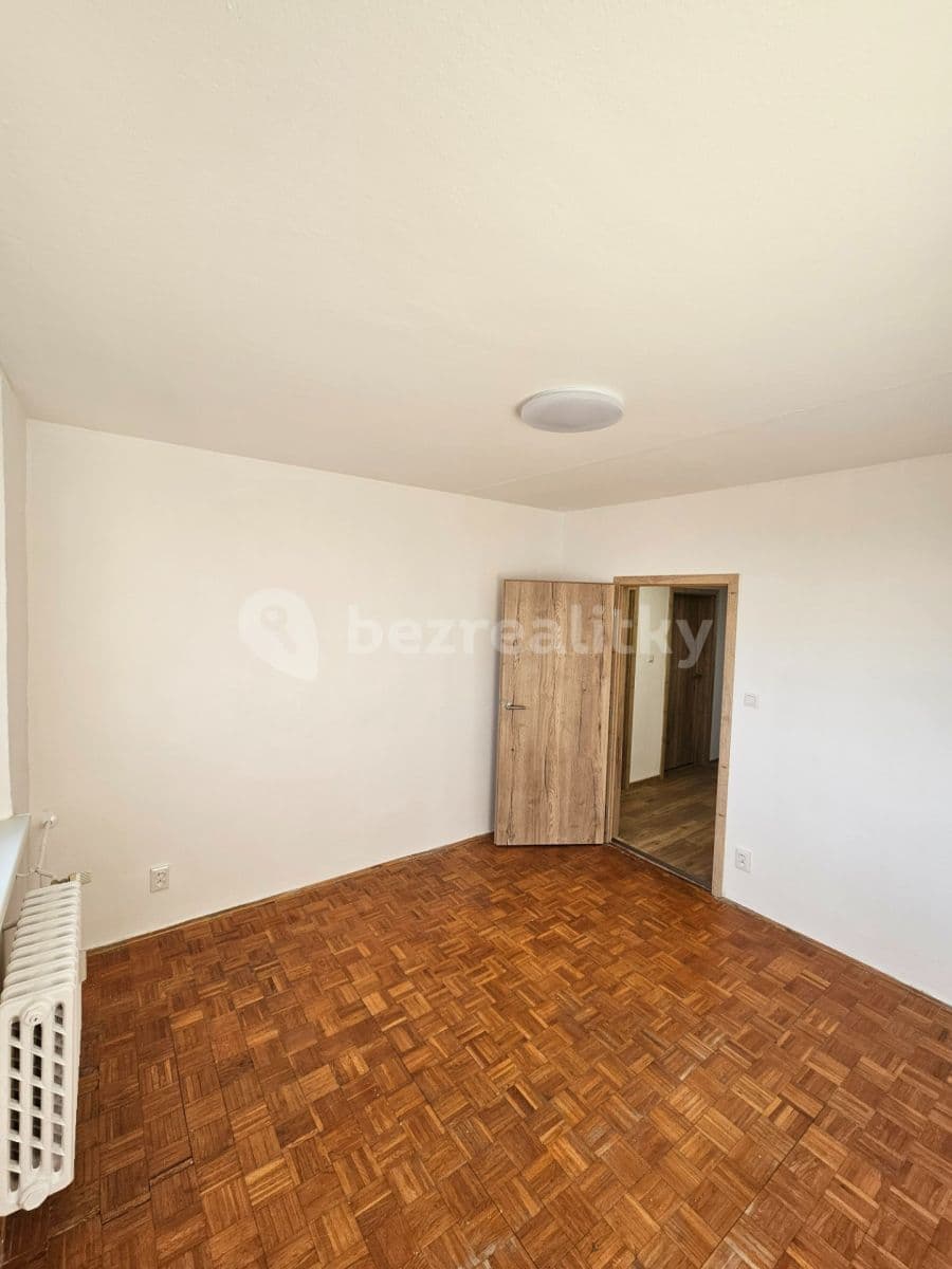 Prenájom bytu 3-izbový 74 m², Puškinova, Vyškov, Jihomoravský kraj Prenájom bytu 3-izbový 74 m², Puškinova, Vyškov, Jihomoravský kraj