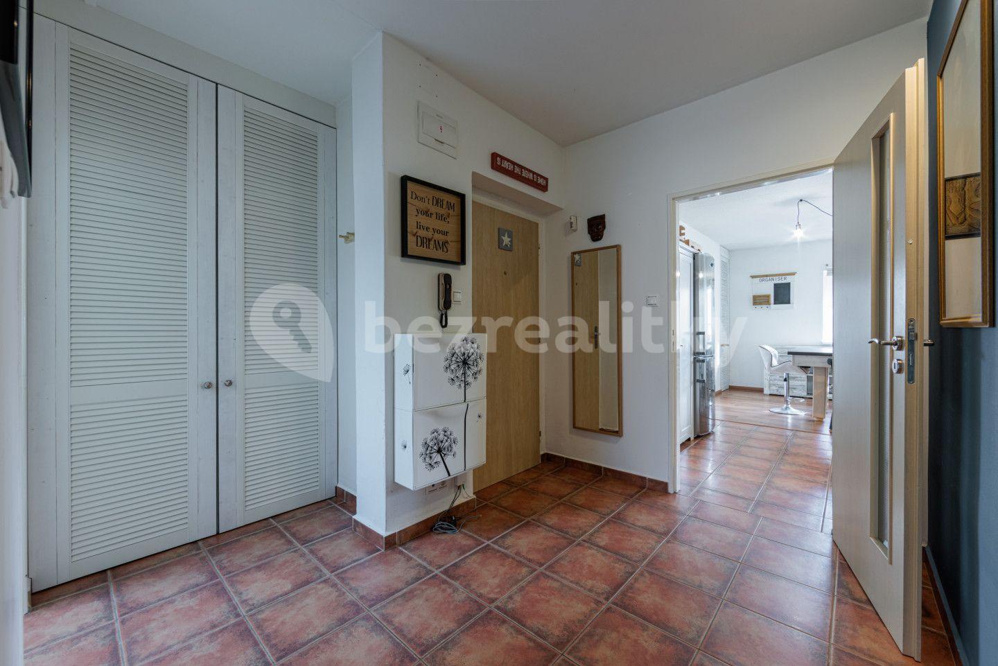 Predaj bytu 2-izbový 90 m², Foersterova, Karlovy Vary, Karlovarský kraj