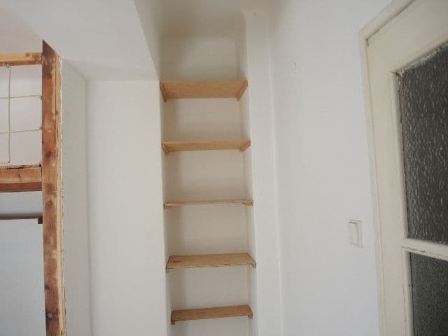 Prenájom bytu 1-izbový 50 m², Nad Koulkou, Praha, Praha Prenájom bytu 1-izbový 50 m², Nad Koulkou, Praha, Praha