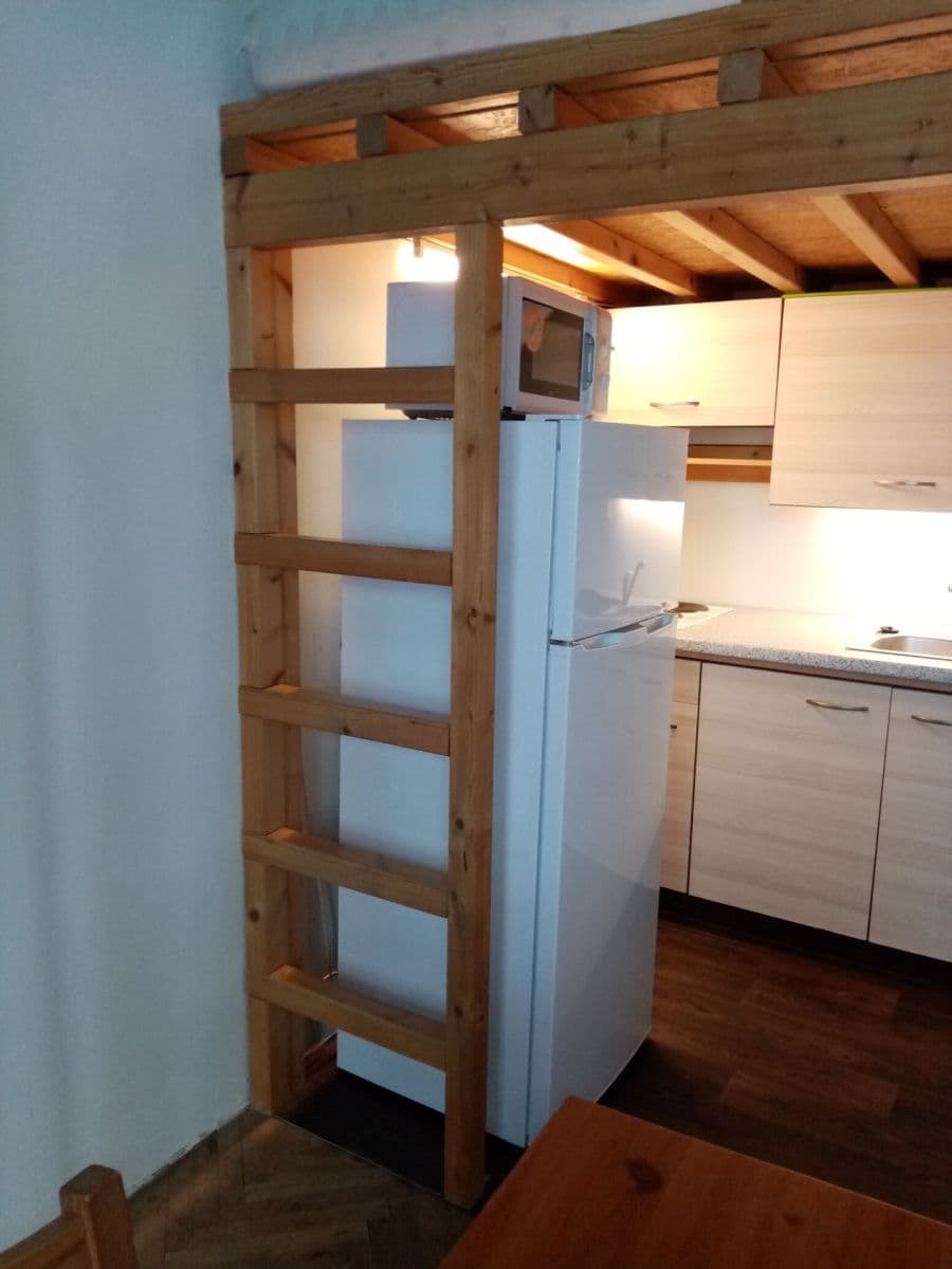 Prenájom bytu Garsoniéra 25 m², U Smaltovny, Praha, Praha Prenájom bytu Garsoniéra 25 m², U Smaltovny, Praha, Praha