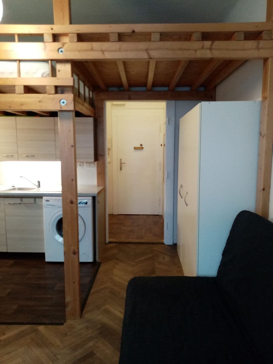 Prenájom bytu Garsoniéra 25 m², U Smaltovny, Praha, Praha Prenájom bytu Garsoniéra 25 m², U Smaltovny, Praha, Praha