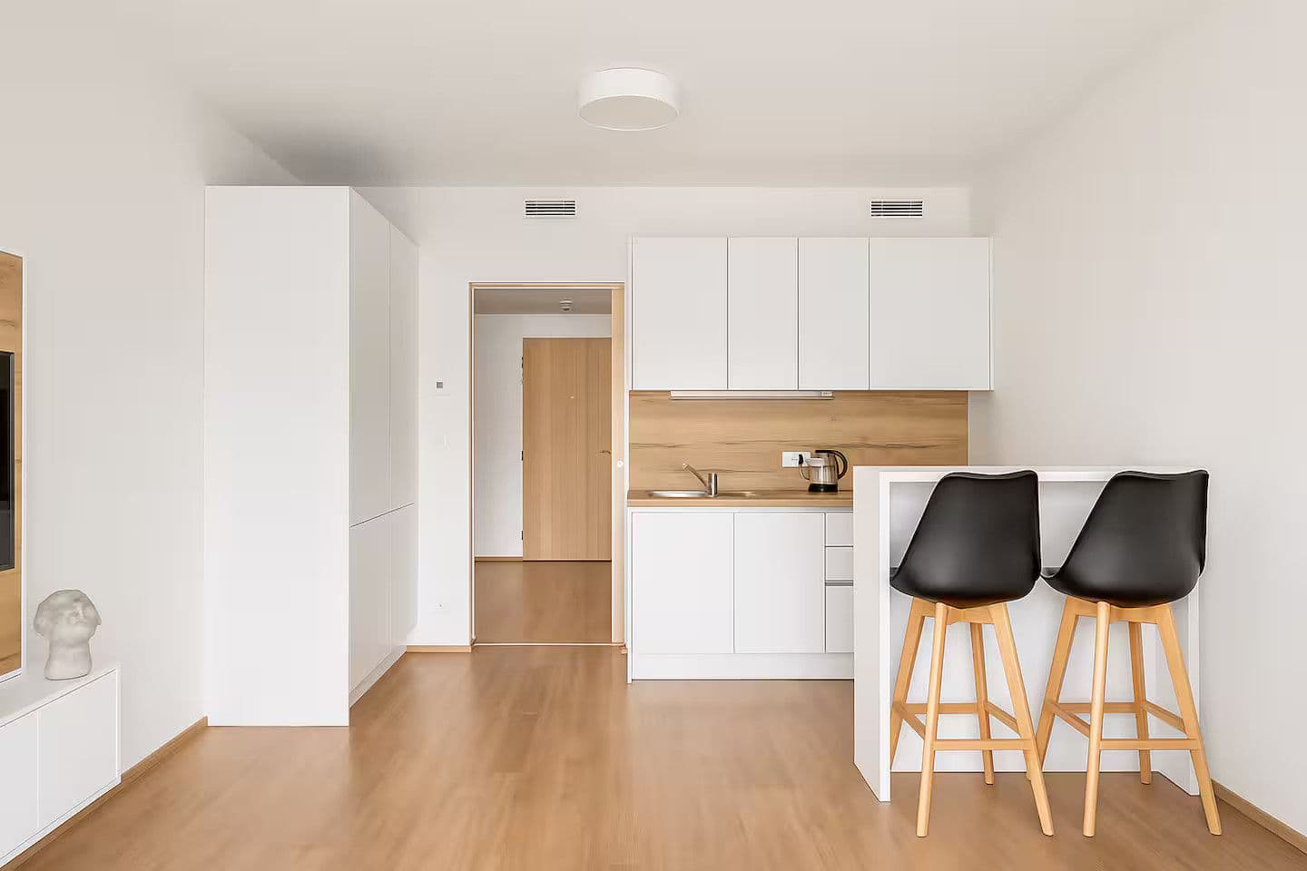 Prenájom bytu 34 m², Kurta Konráda, Praha, Praha Prenájom bytu 34 m², Kurta Konráda, Praha, Praha