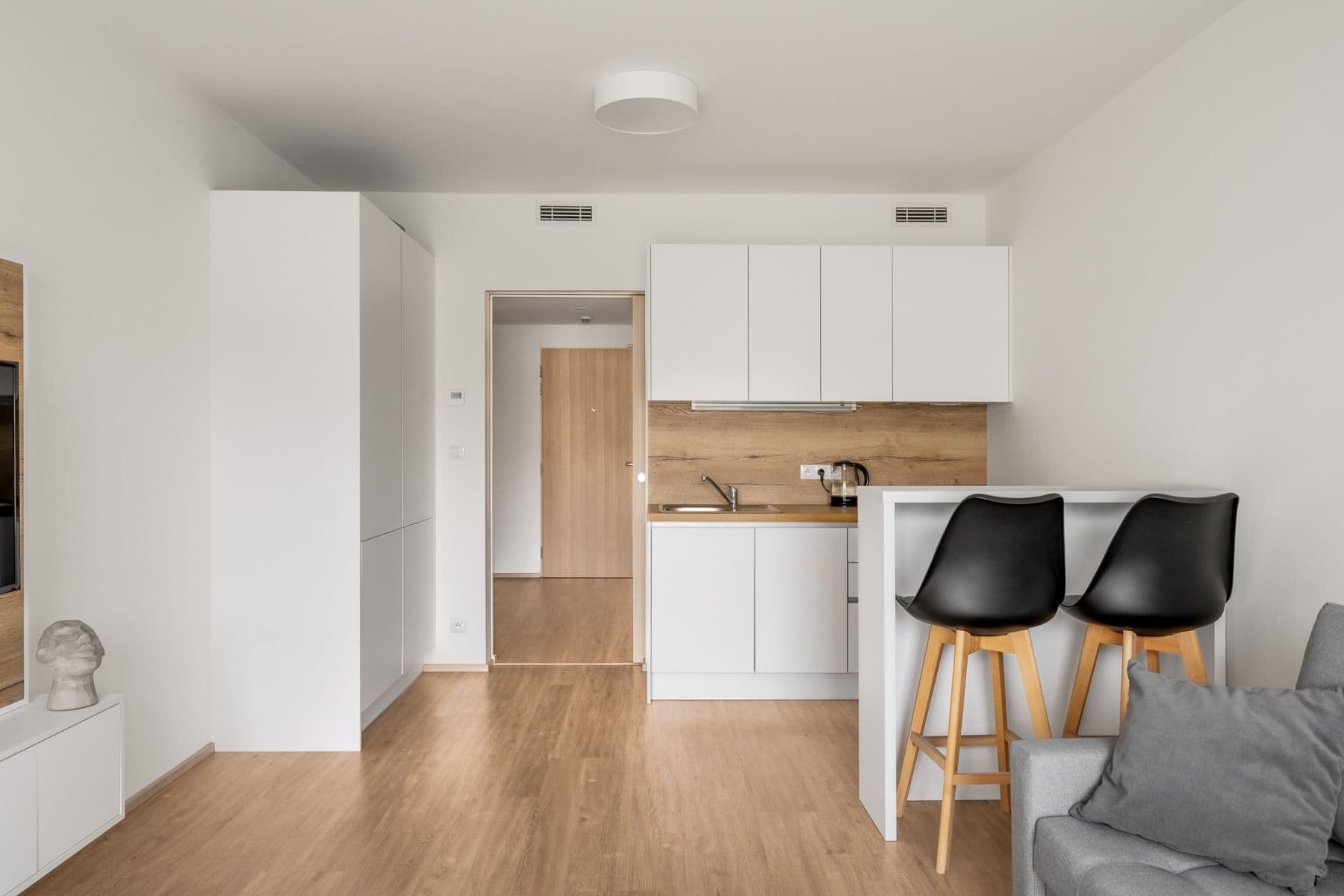 Prenájom bytu 34 m², Kurta Konráda, Praha, Praha Prenájom bytu 34 m², Kurta Konráda, Praha, Praha