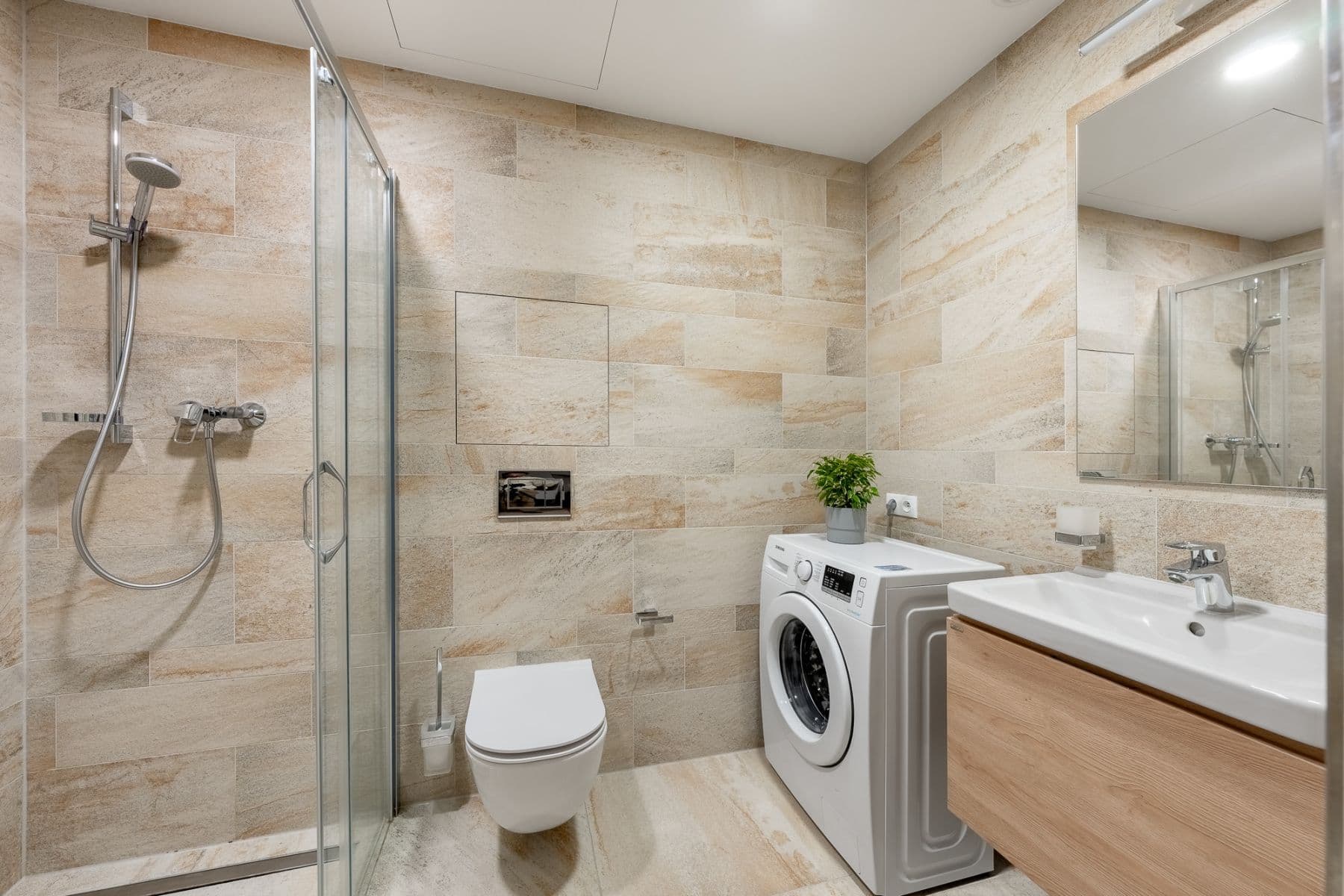 Prenájom bytu 34 m², Kurta Konráda, Praha, Praha Prenájom bytu 34 m², Kurta Konráda, Praha, Praha