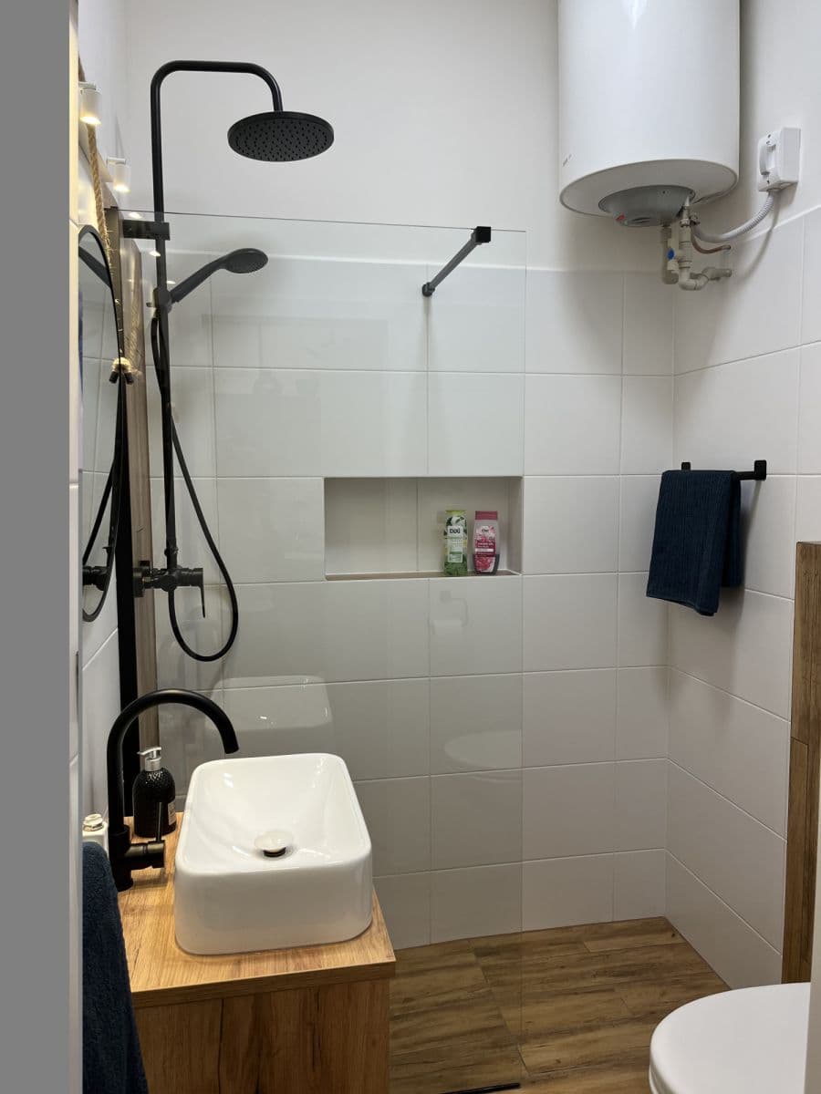 Prenájom bytu 32 m², Nad Kolčavkou A, Praha, Praha Prenájom bytu 32 m², Nad Kolčavkou A, Praha, Praha
