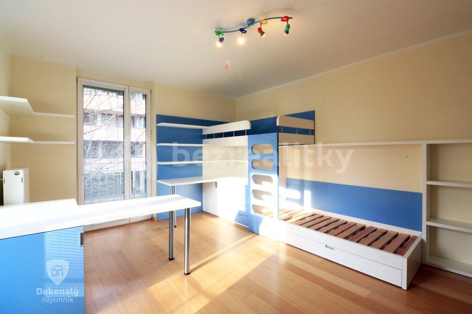 Prenájom bytu 4-izbový 114 m², K Haltýři, Praha, Praha