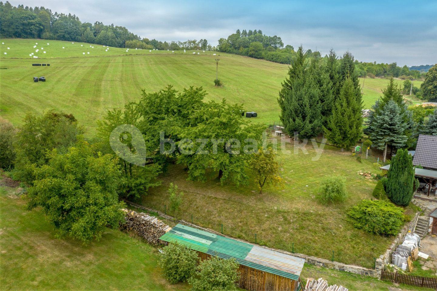 Predaj pozemku 692 m², Valkeřice, Ústecký kraj