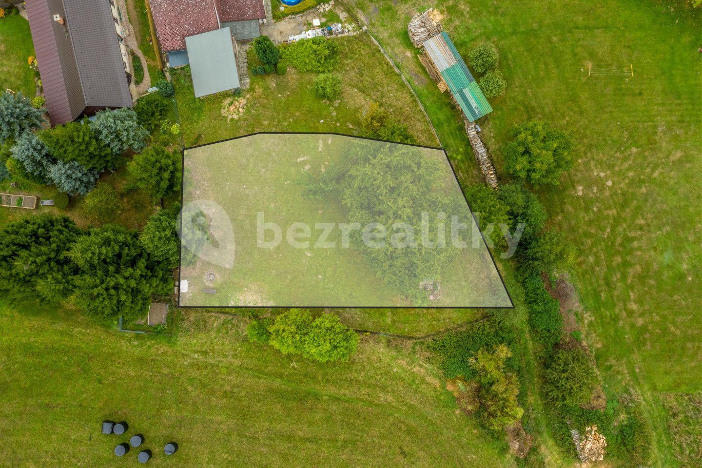 Predaj pozemku 692 m², Valkeřice, Ústecký kraj