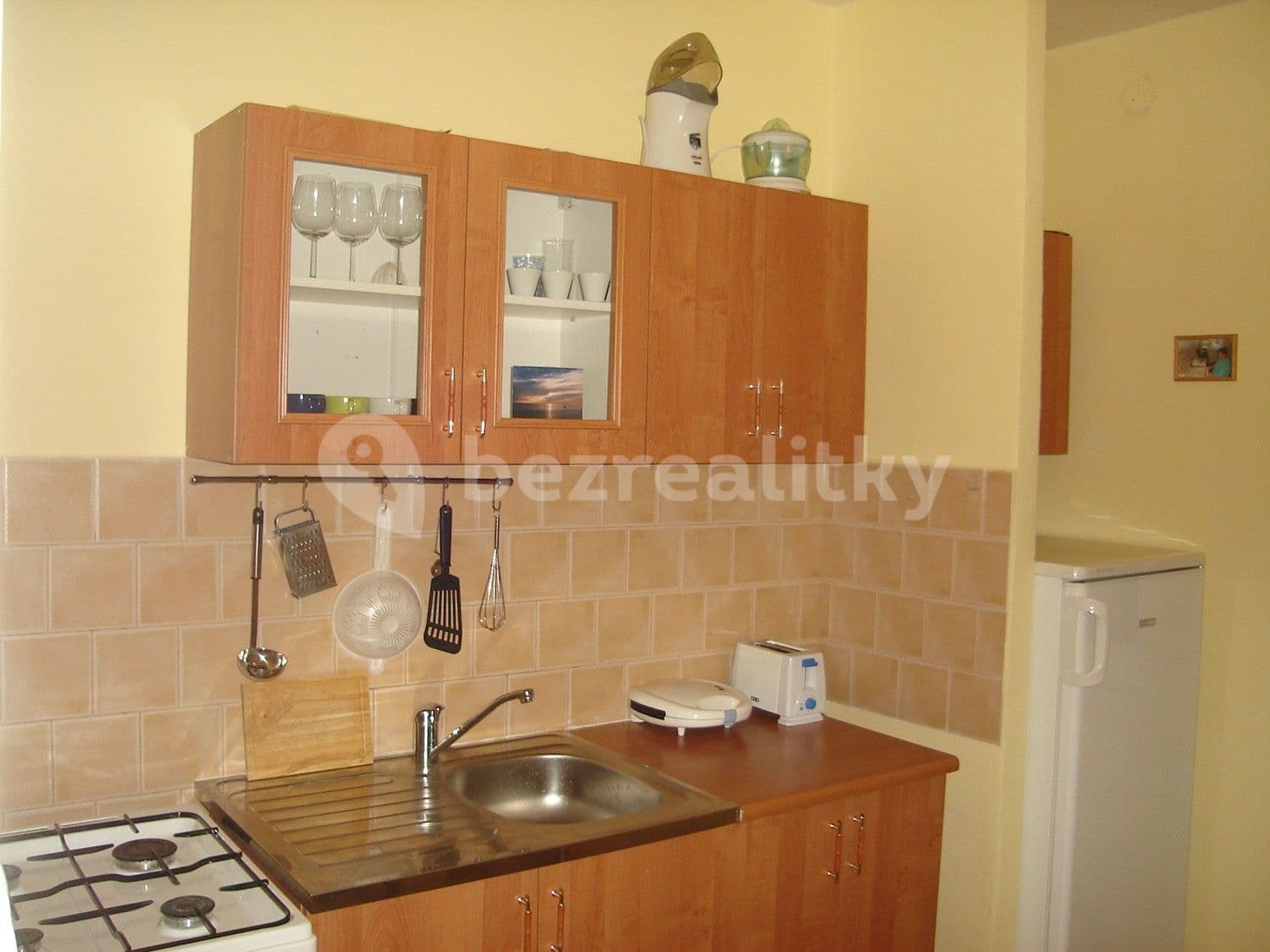 Prenájom bytu 1-izbový 38 m², Na Hranicích, Praha, Praha Prenájom bytu 1-izbový 38 m², Na Hranicích, Praha, Praha