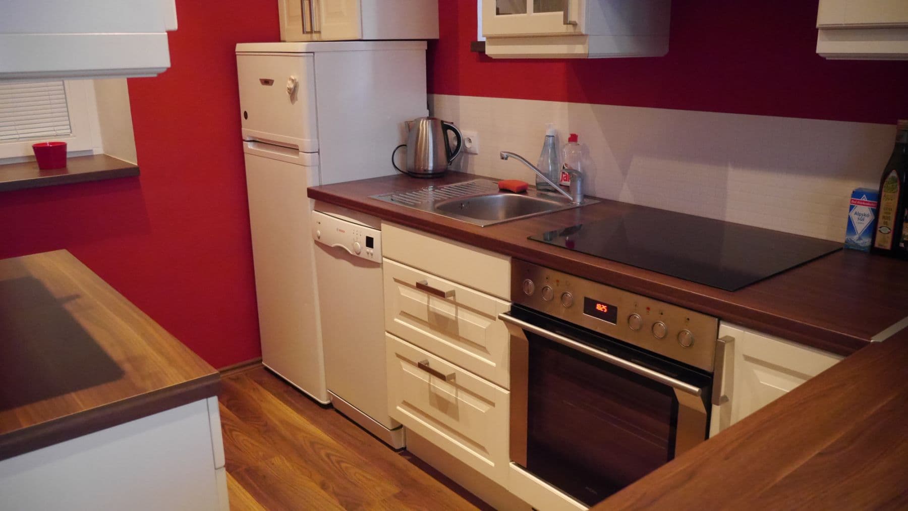 Prenájom bytu 45 m², Sportovní, Praha, Praha Prenájom bytu 45 m², Sportovní, Praha, Praha
