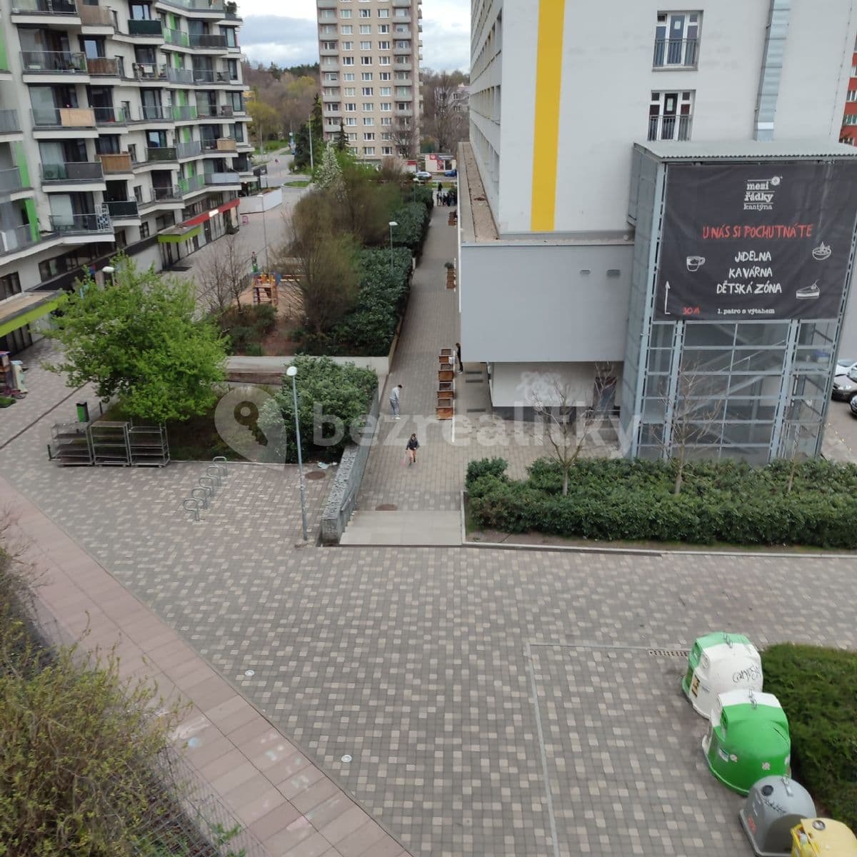 Prenájom bytu 1-izbový 35 m², Počernická, Praha, Praha Prenájom bytu 1-izbový 35 m², Počernická, Praha, Praha