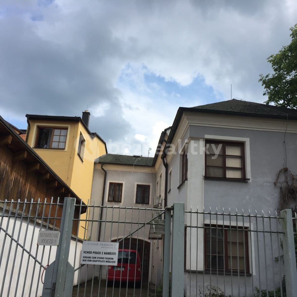 Prenájom bytu 2-izbový 65 m², Náměstí, Vyšší Brod, Jihočeský kraj Prenájom bytu 2-izbový 65 m², Náměstí, Vyšší Brod, Jihočeský kraj