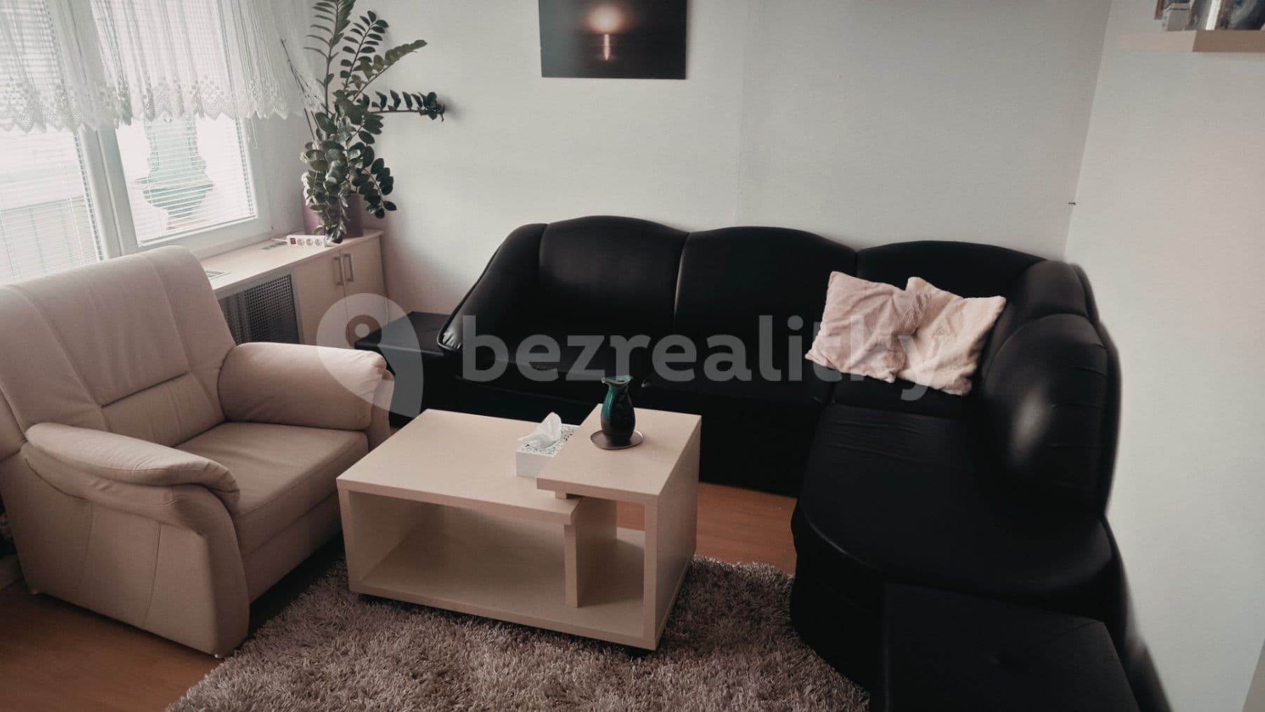 Prenájom bytu 4-izbový 76 m², Pod hvězdárnou, Teplice, Ústecký kraj Prenájom bytu 4-izbový 76 m², Pod hvězdárnou, Teplice, Ústecký kraj