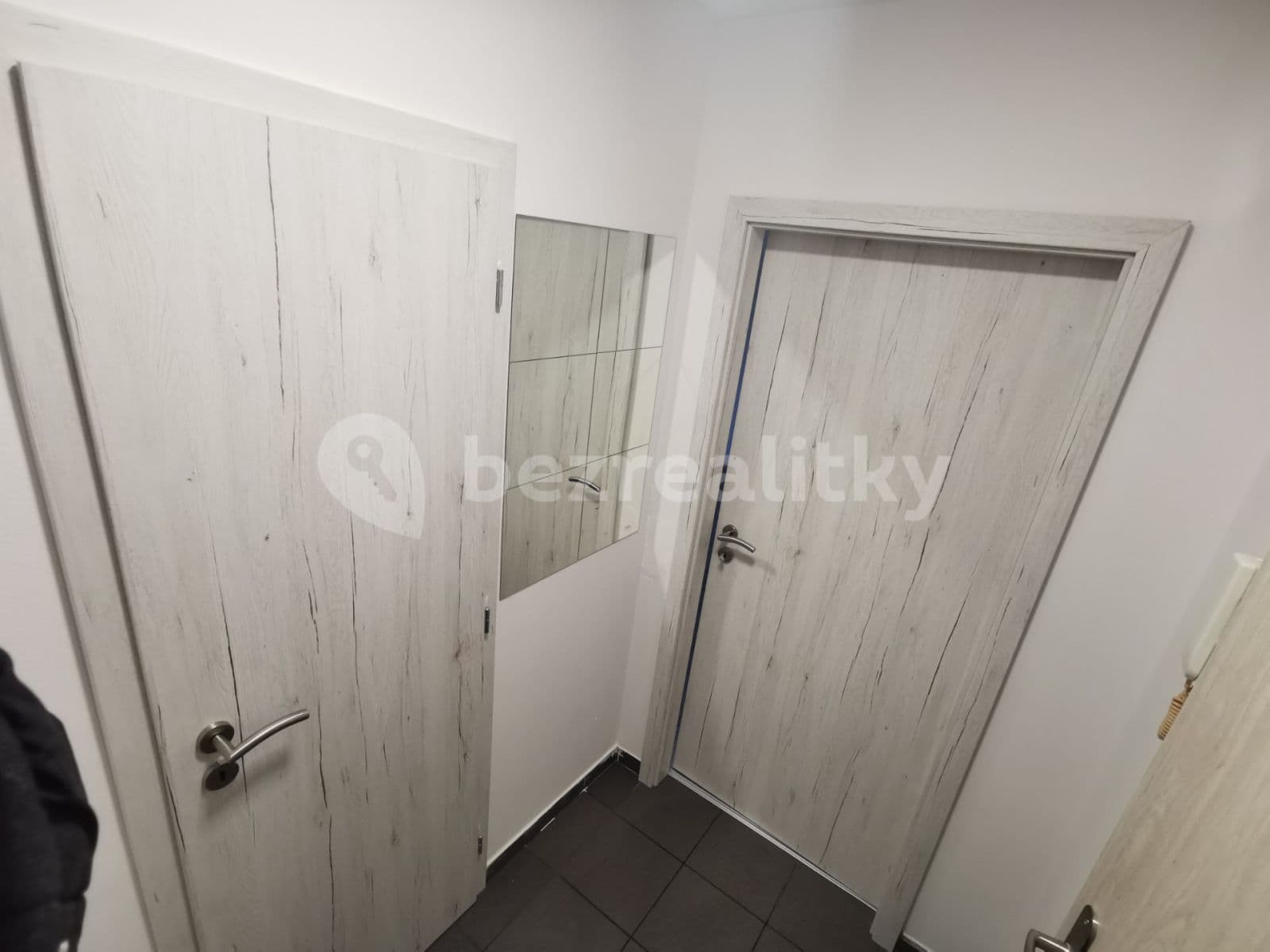 Prenájom bytu 1-izbový 27 m², Rumburská, Praha, Praha Prenájom bytu 1-izbový 27 m², Rumburská, Praha, Praha