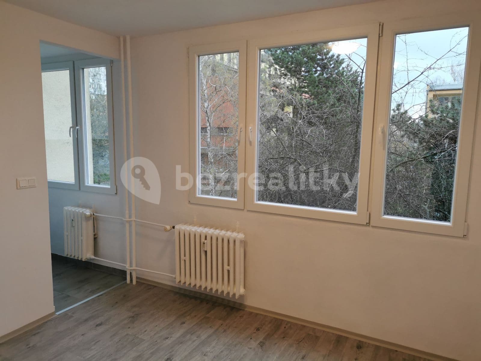 Prenájom bytu 1-izbový 27 m², Rumburská, Praha, Praha Prenájom bytu 1-izbový 27 m², Rumburská, Praha, Praha