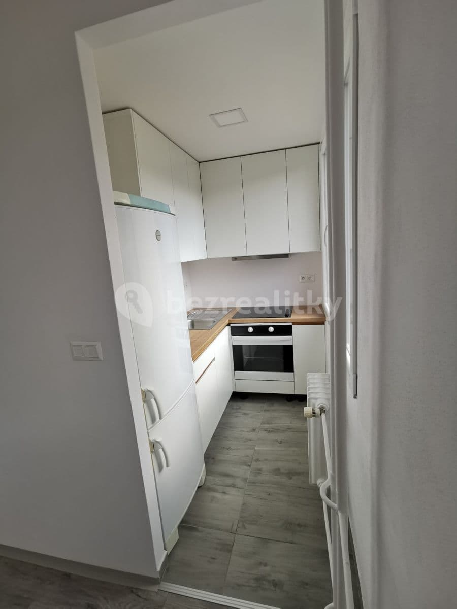 Prenájom bytu 1-izbový 27 m², Rumburská, Praha, Praha Prenájom bytu 1-izbový 27 m², Rumburská, Praha, Praha