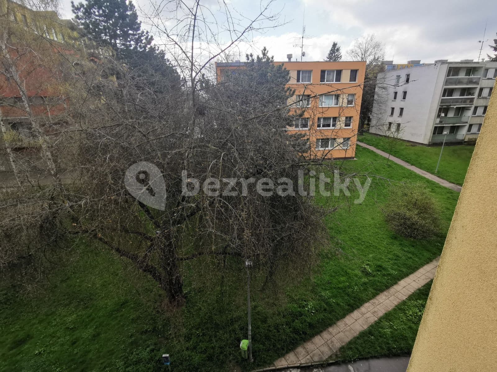Prenájom bytu 1-izbový 27 m², Rumburská, Praha, Praha Prenájom bytu 1-izbový 27 m², Rumburská, Praha, Praha