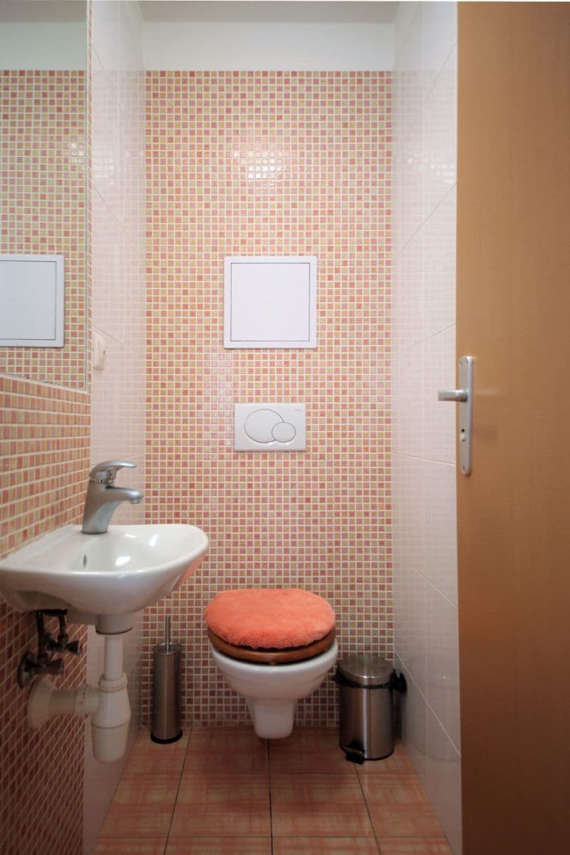 Prenájom bytu 67 m², V Zahradách, Praha, Praha Prenájom bytu 67 m², V Zahradách, Praha, Praha