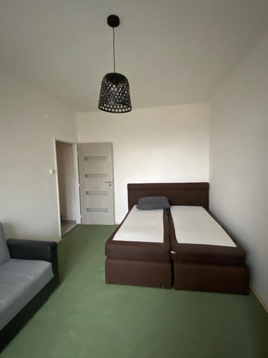 Prenájom bytu 2-izbový 54 m², 1. máje, Most, Ústecký kraj Prenájom bytu 2-izbový 54 m², 1. máje, Most, Ústecký kraj