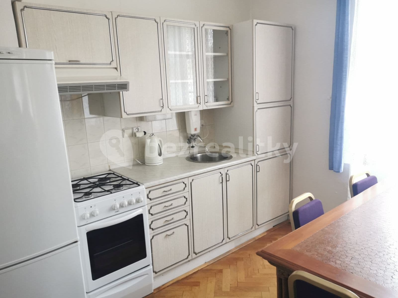 Prenájom bytu 2-izbový 48 m², Nebovidská, Praha, Praha Prenájom bytu 2-izbový 48 m², Nebovidská, Praha, Praha
