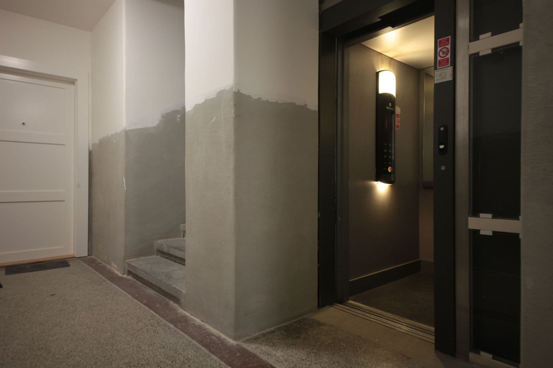 Prenájom bytu 42 m², Slovinská, Praha, Praha Prenájom bytu 42 m², Slovinská, Praha, Praha