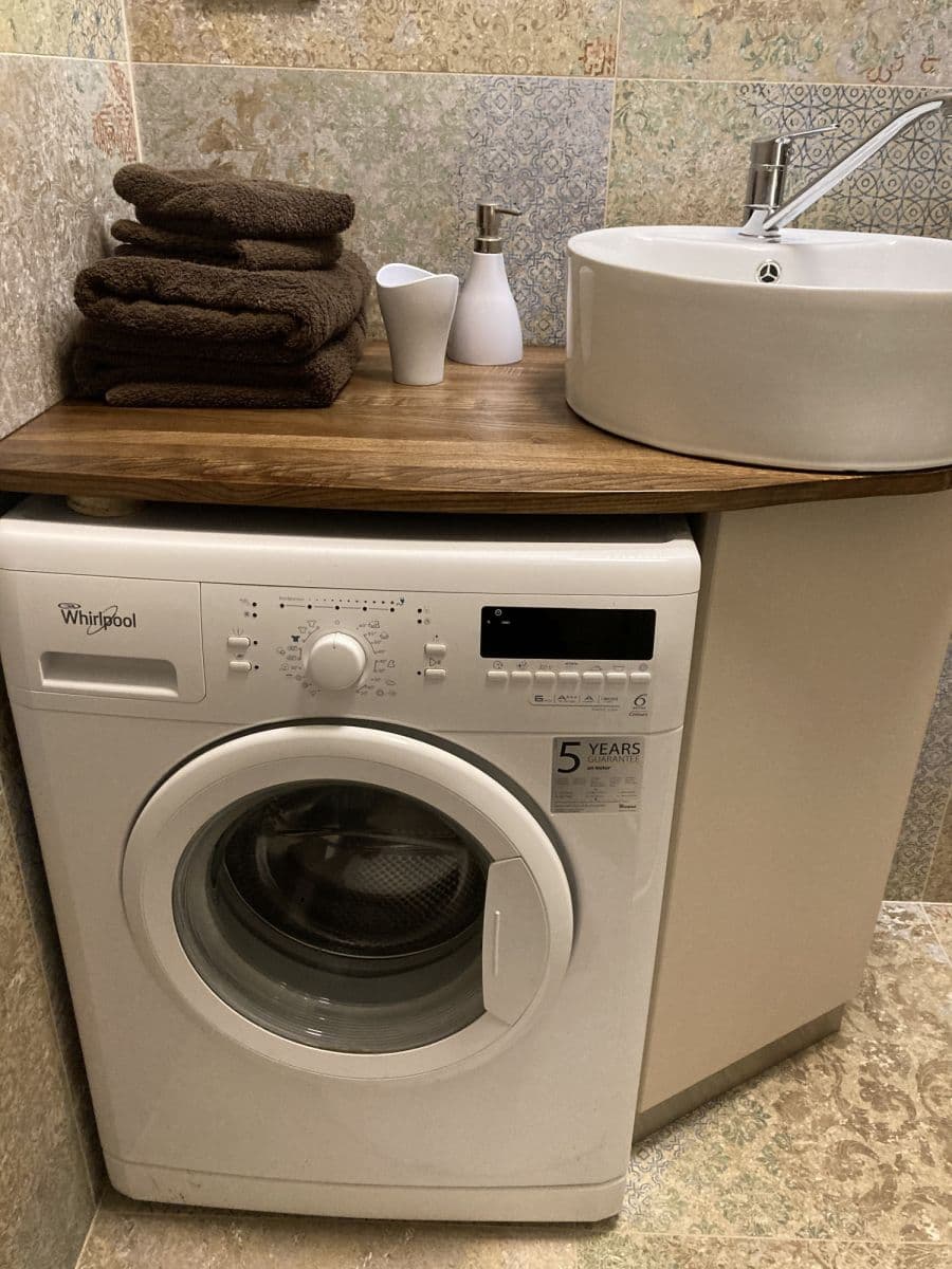 Prenájom bytu 42 m², Slovinská, Praha, Praha Prenájom bytu 42 m², Slovinská, Praha, Praha