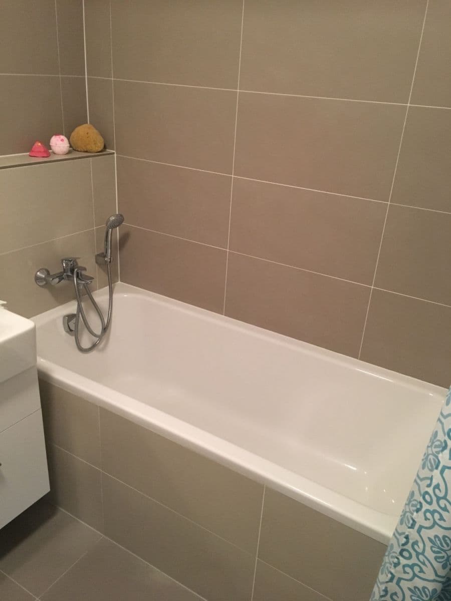 Prenájom bytu 37 m², Učňovská, Praha, Praha Prenájom bytu 37 m², Učňovská, Praha, Praha